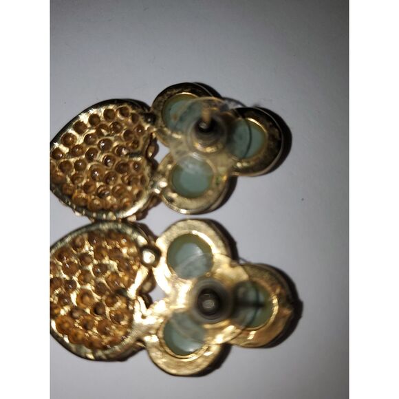 A Vintage Pair of Costume Jewelry Earrings Stud Back Pierced Mid Century Sparkly - Picture 8 of 11